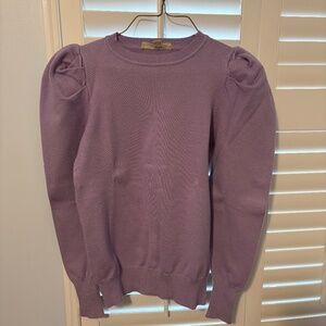 Vine & Love puff shoulder sweater